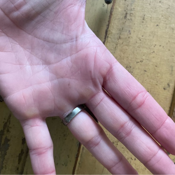 ASOS RING VINTAGE STYLE BOHO CHUNKY RING WOMENS L BRUSHED GOLD OVERSIZED - Picture 5 of 16